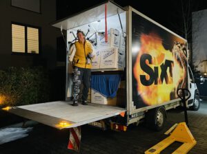 Große Freude: erster-LKW in Kulmbach ist vol