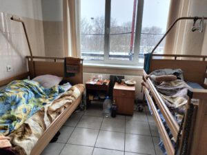 Klinikbetten dringend benötigt und rasch im Einsatz; Myrhorod
